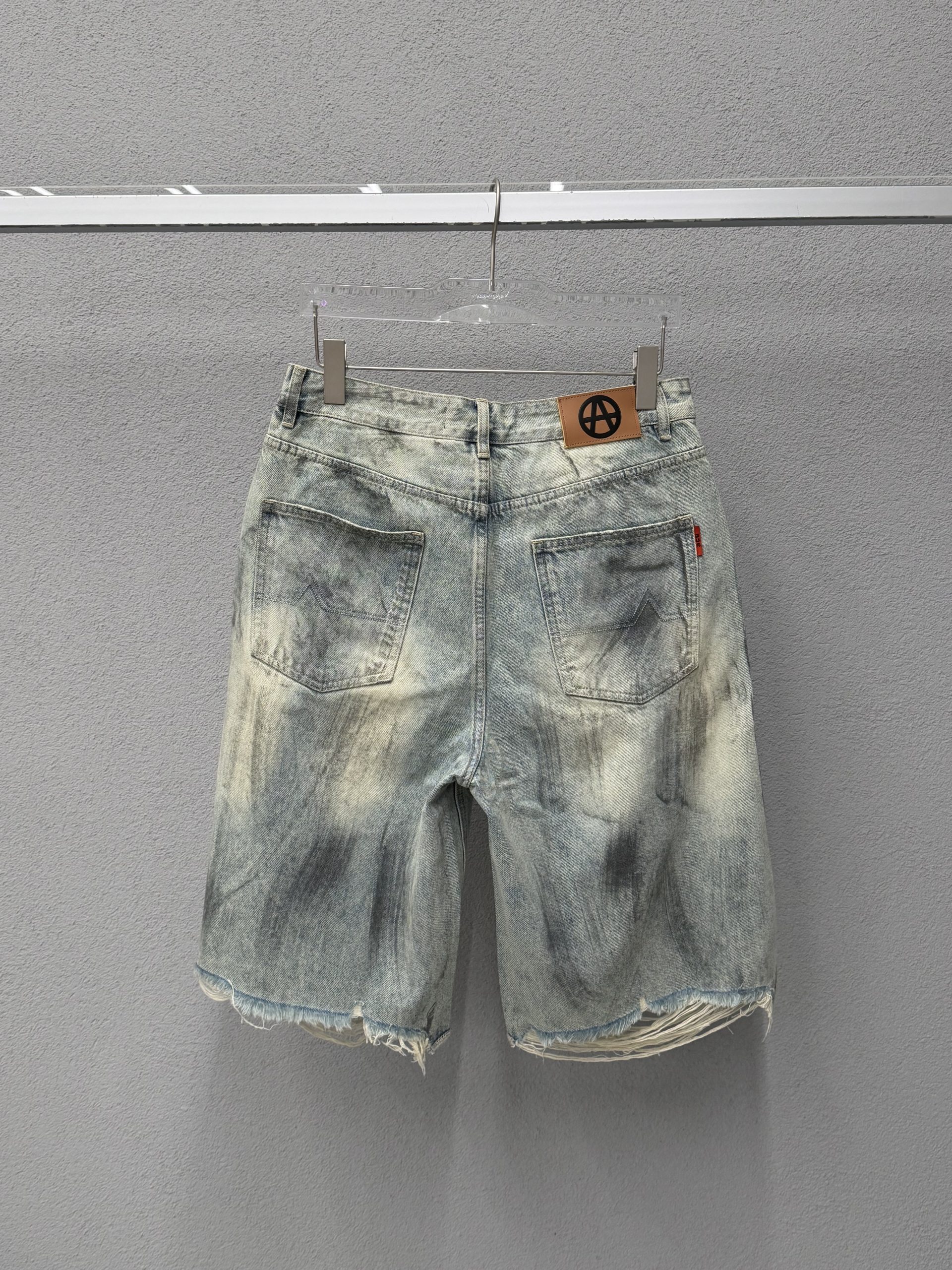 Bermuda denim ACUPUNCTURE - immagine 3