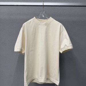 T-shirt destroyed DC