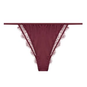 LOVE Stories Charlotte Slip Burgundy